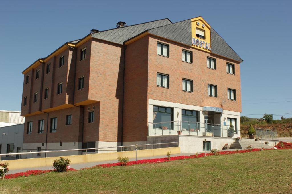 Hostal Tio Pepe II Bembibre  Buitenkant foto